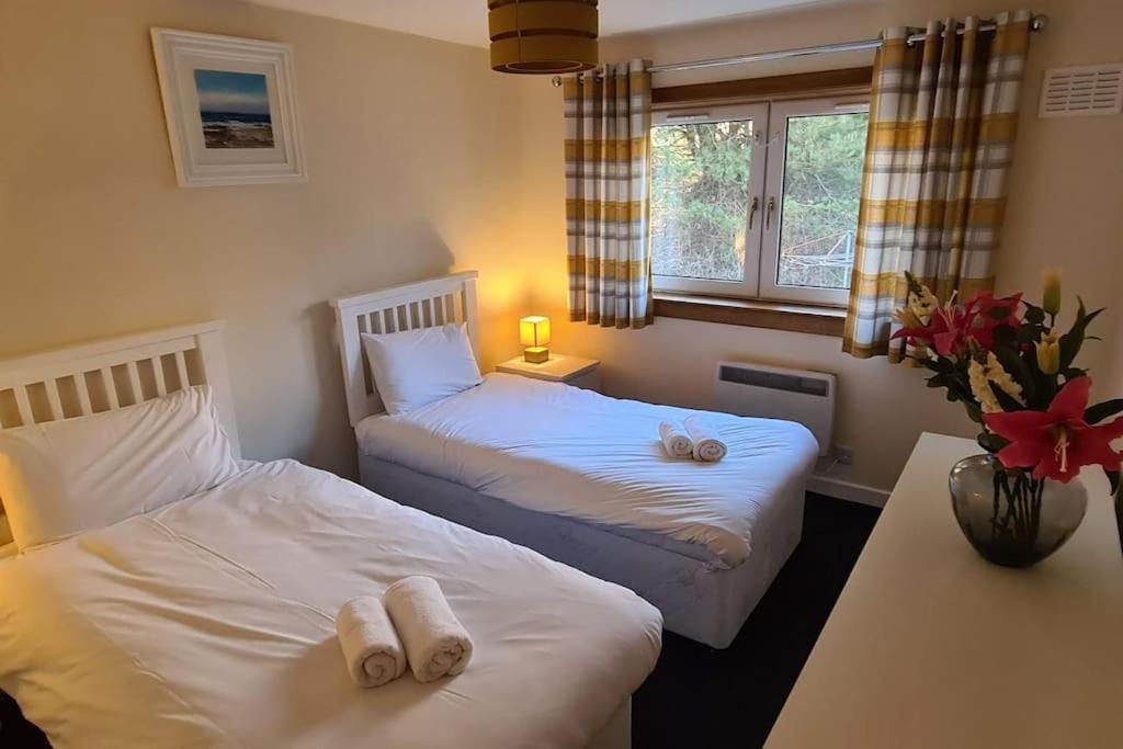 Appartamento Isla'S Mountain View Fort William Esterno foto
